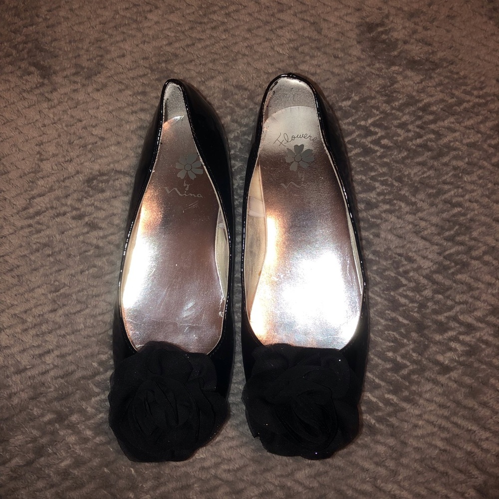 Flowers by Nina Flats B6